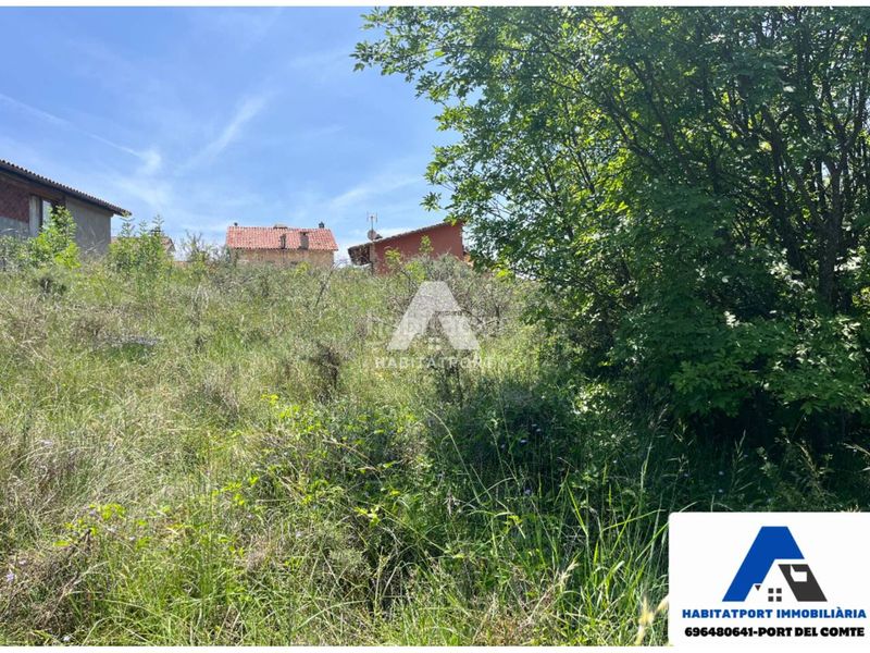 Foto aa3a2d1d-d13a-4c4c-a4ea-ed5d920f66d5. Terreny residencial a Berga