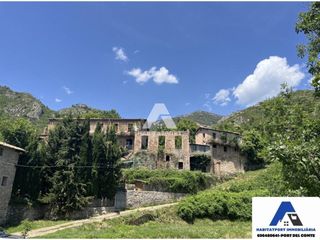 Bâtiment à usage industriel à Berga. Berga  nau per rehabilitar