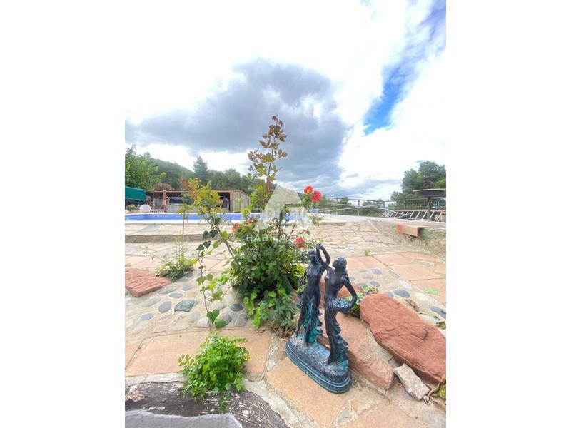 Foto 07a112e5-f701-4c81-9657-29140bf1681d. Maison dans Olesa de Bonesvalls