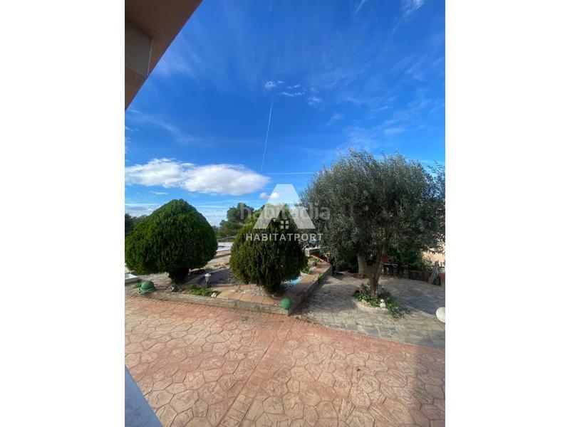 Foto 4b2a1db2-d036-459a-a001-73ae9238307e. Maison dans Olesa de Bonesvalls