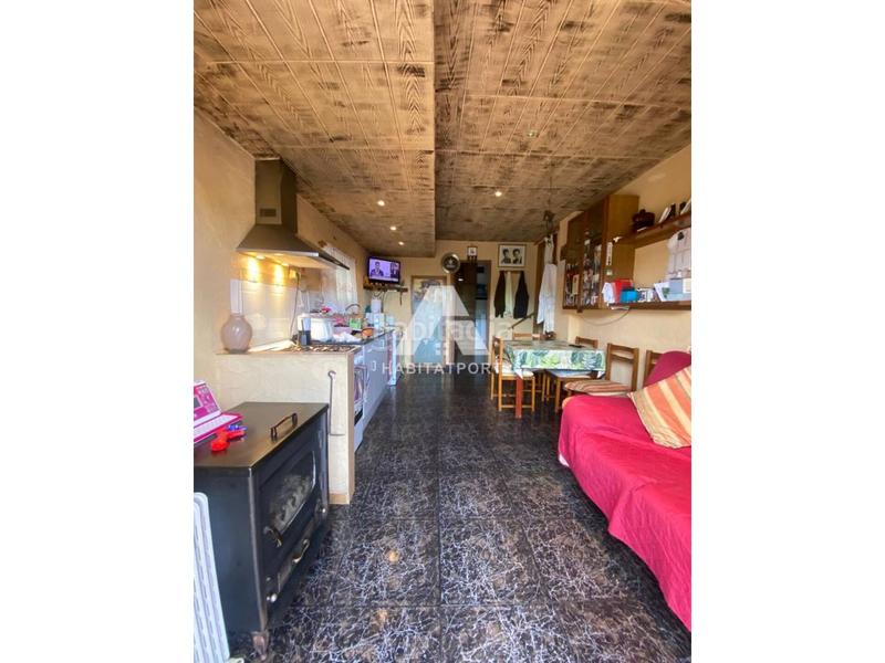 Foto aded43d0-3400-4c04-9e5c-4de79d16aa6a. Maison dans Olesa de Bonesvalls