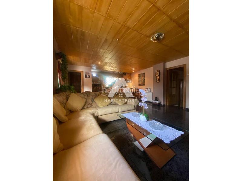 Foto fe1775fd-2a71-42a7-a30e-a778ee4a070a. Maison dans Olesa de Bonesvalls