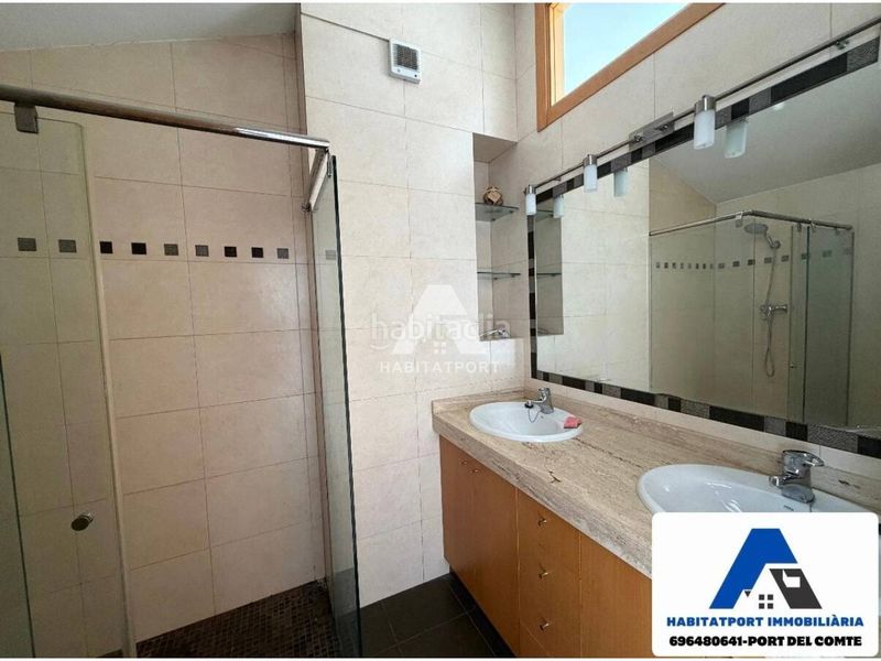 Foto d8107f6c-a3d6-405a-ad53-7747a912e808. Duplex con riscaldamento parcheggio in Avià