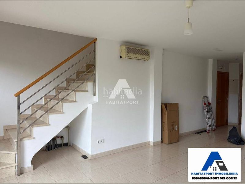 Foto f102f4a7-e325-478f-8925-a26fbe0dca57. Duplex con riscaldamento parcheggio in Avià