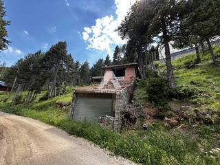 Terreny residencial a Coma i la Pedra (La). Venta de parcela con edificación para reformar