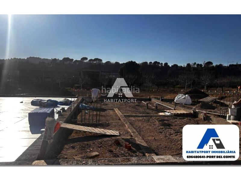 Foto a9547d55-138f-4d39-b4be-232118e9c157. Casa adossada amb aparcament a Gironella