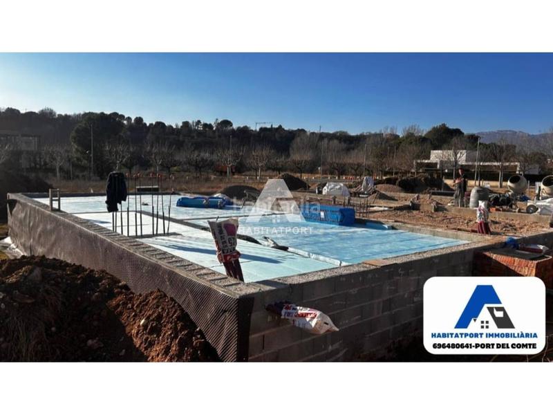 Foto cc6fb245-532f-4ef5-bd05-30cd6af79dfd. Casa adossada amb aparcament a Gironella