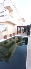 Xalet  Calle islas cíes. Chalet con piscina, residencial