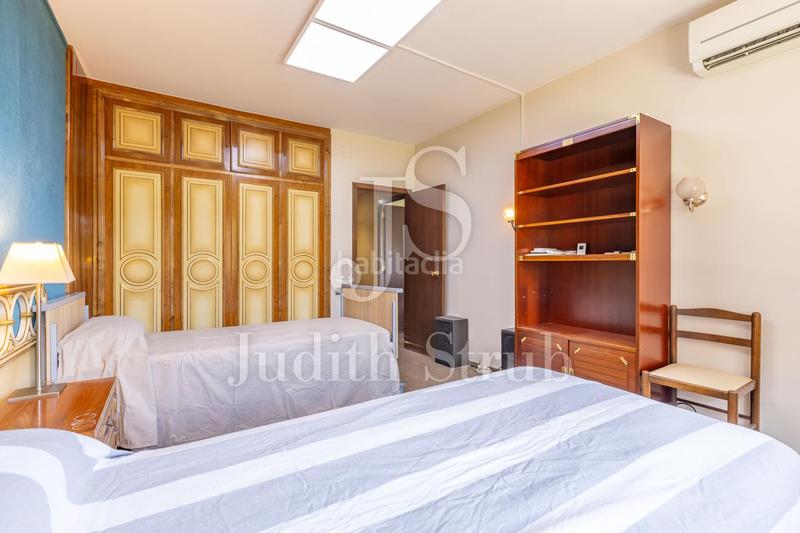 Foto 4f210faf-2759-4275-b6b3-301c8cef4273. Piso balmes barcino. amplia y luminosa con soleada terraza. en Barcelona