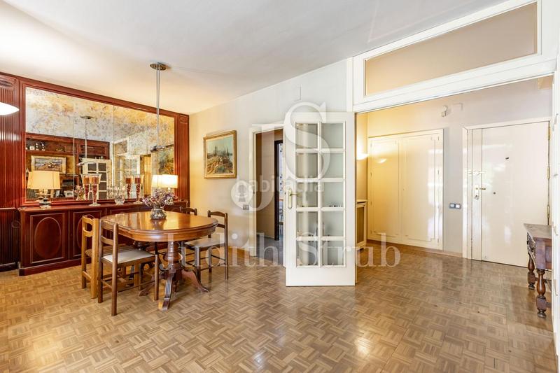 Foto e26631b8-0b41-4103-96fd-ee9d354476c1. Piso balmes barcino. amplia y luminosa con soleada terraza. en Barcelona