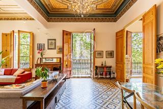 Pis  De picasso. Excepcional propiedad en finca modernista.