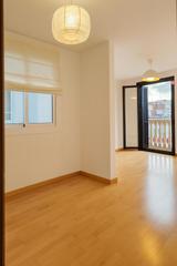Dachwohnung  Carrer de josep torres. Disfruta de este ático con terraza solárium de 40m2 y vistas amp