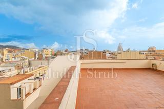 Penthouse  Carrer de josep torres. Disfruta de este ático con terraza solárium de 40m2 y vistas amp