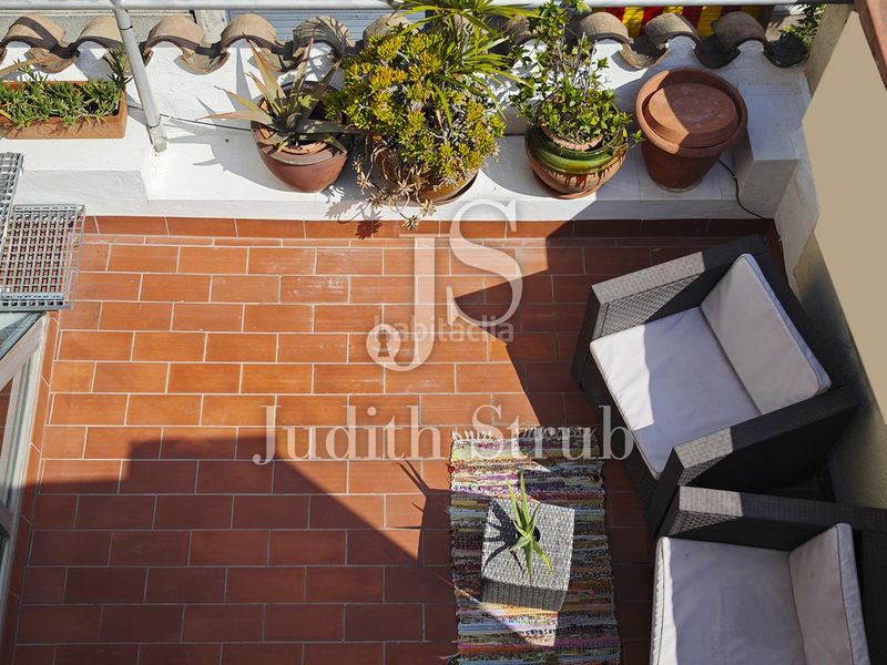 Foto 7a9dbe91-d7d1-49a1-8a53-1c58b98e7936. Casa adossada a Sant Andreu de Palomar Barcelona