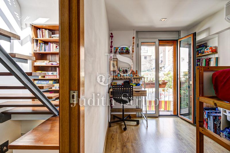 Foto 854d4487-b221-40b7-b8d0-a4f4b60a3e0c. Casa adossada a Sant Andreu de Palomar Barcelona