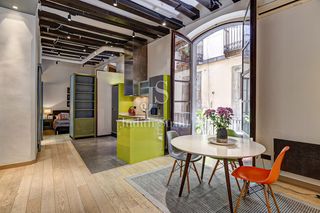 Pis  Dels mirallers. Elegante apartamento en el borne. todo exterior