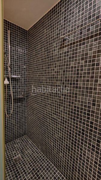 Foto c17cc242-63f8-4336-905d-3cec487b51e2. Àtic amb aparcament piscina a Putget - Farró Barcelona