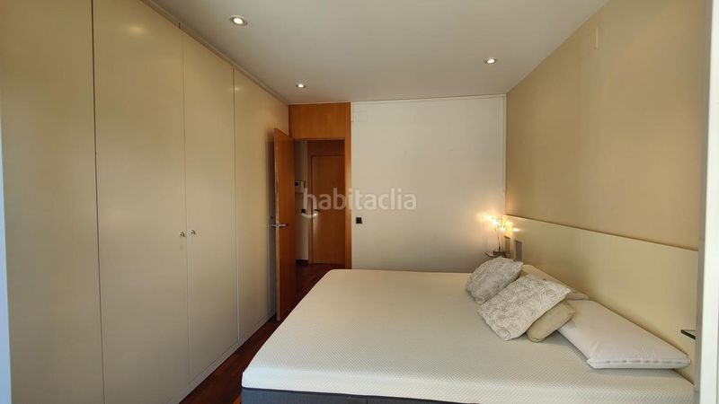 Foto c6e197b9-6289-48cb-be76-728d043faf17. Àtic amb aparcament piscina a Putget - Farró Barcelona