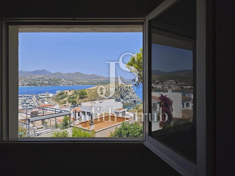 Foto e15677d2-e092-4932-bcb6-387ea1897c2e. Casa a calle garraf 11 a Carboneres - La Farella Llançà