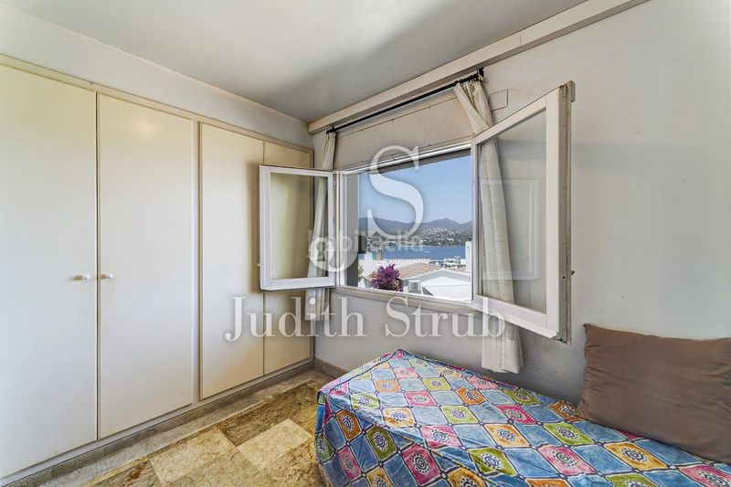 Foto ed9517ea-da84-4486-a9f3-cfe66e1625e0. Casa a calle garraf 11 a Carboneres - La Farella Llançà