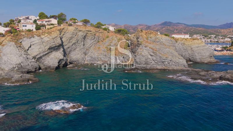 Foto 3d89db37-76fa-4342-b983-60895be7de8b. Casa a calle garraf 11 a Carboneres - La Farella Llançà