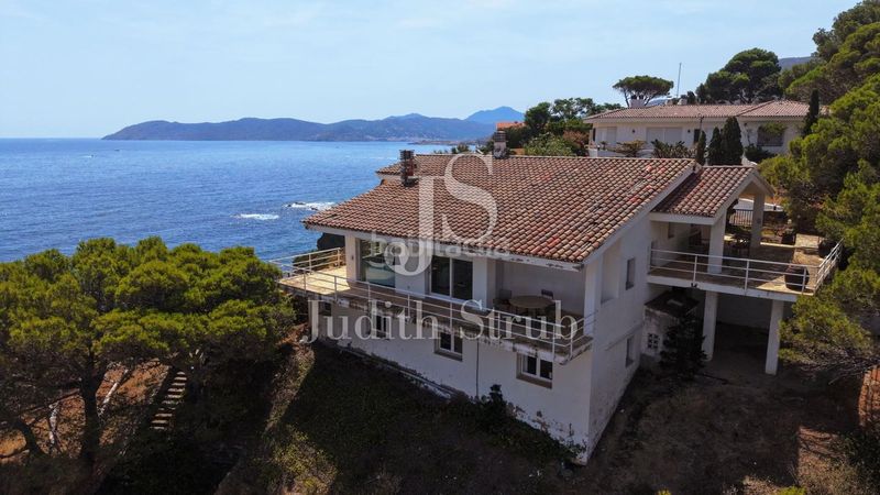 Foto e893ce0e-a2a0-4752-8ebe-d915fbaf9060. Casa a calle garraf 11 a Carboneres - La Farella Llançà