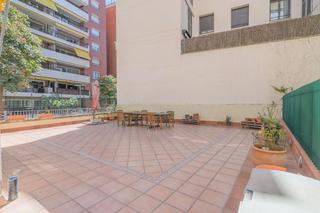 Flat in Passatge de maluquer, barcelona, spain