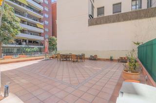 Appartement à Passatge de maluquer, barcelona, spain