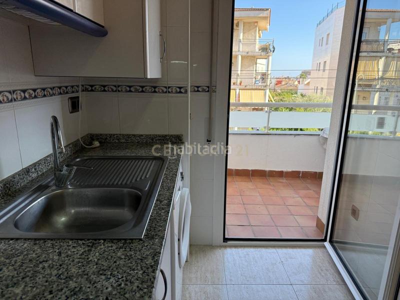 Foto c8e61b92-4a46-4df7-aca1-3e0155f96121. Apartament amb piscina a Cunit residencial Cunit