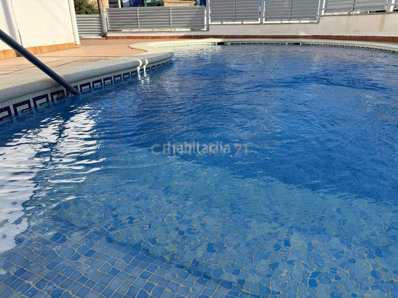 Foto e438ba45-653b-449f-877b-383f7d29abfd. Apartament amb piscina a Cunit residencial Cunit