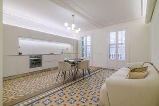 Apartament a Gòtic. Elegancia histórica a pasos del mar, en el corazón del gótico Apartament a Gòtic. Elegancia histórica a pasos del mar, en el corazón del gótico