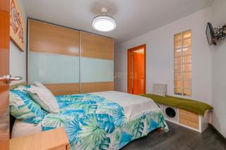 Apartament  Carrer victòria, 15, sant boi de llobregat, spain 15. Magnífico piso reformado con luz natural en marianao  sant boi d