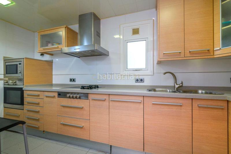 Foto 2150b856-fd39-4b64-8979-ca7909fa90df. Apartament a Marianao Sant Boi de Llobregat