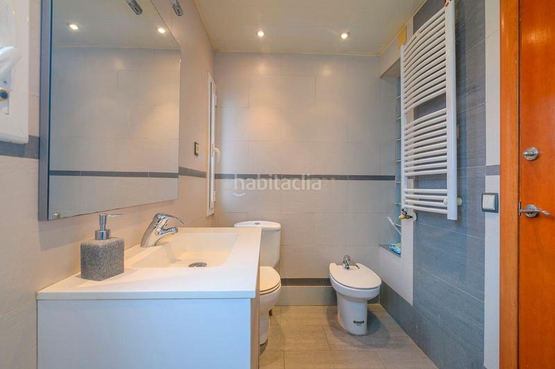 Foto bb369e0d-06ab-407a-8cde-e04ab48973b9. Apartament a Marianao Sant Boi de Llobregat