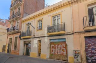Edificio in Vila de Gràcia. Edificio en venta