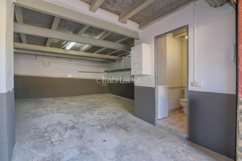 Foto 04762149-1de0-4a11-ac71-94693ee06461. Casa amb piscina a Castellet i la Gornal