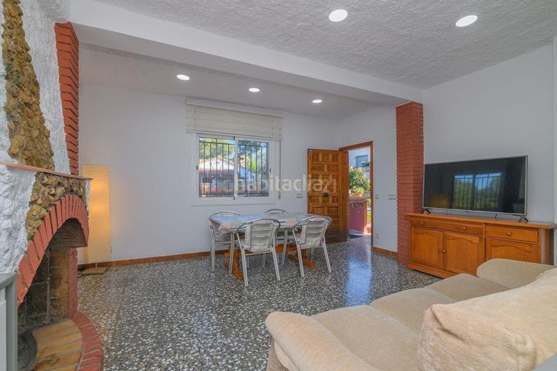 Foto 174955cf-e61c-48e4-b5b8-ad5b39a3a858. Casa amb piscina a Castellet i la Gornal