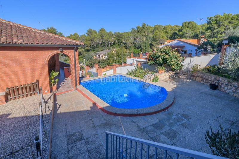 Foto 2b783482-c039-4e27-8224-625368e2a8c6. Casa amb piscina a Castellet i la Gornal
