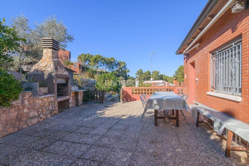 Foto 339c13c8-f8ee-46db-b8b4-46fed94419bd. Casa amb piscina a Castellet i la Gornal