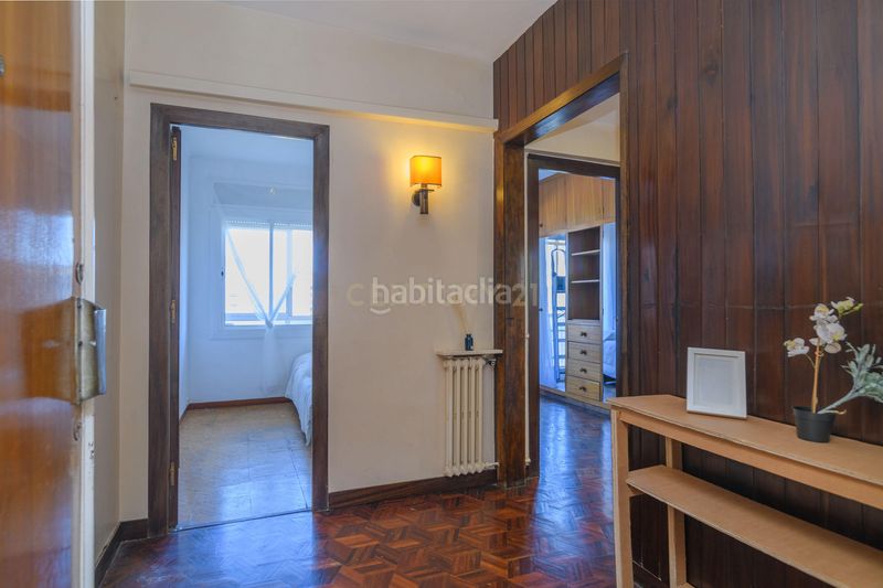 Foto f95cae66-15a5-460b-9917-e76c80aa516c. Pis a Barri de les Corts Barcelona