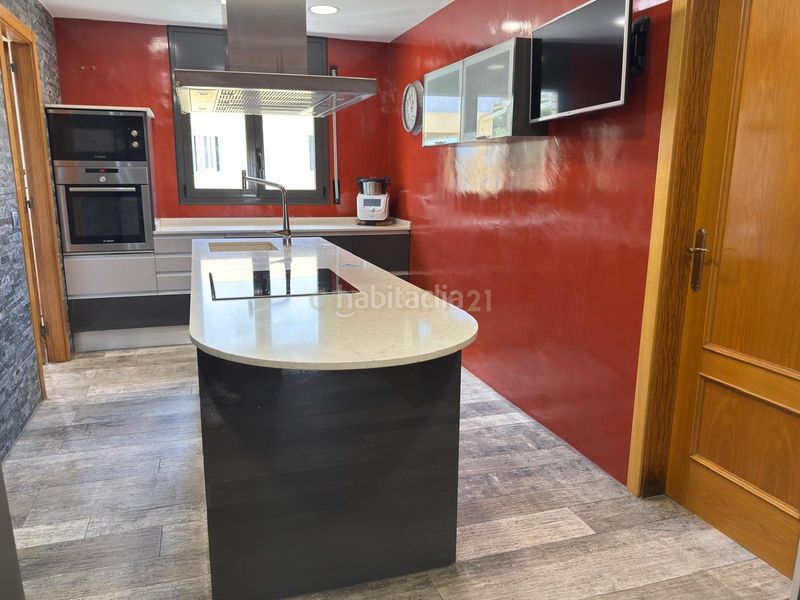 Foto 12e76e74-27dc-47de-b2f0-c1a10dd22661. Casa a Cunit residencial Cunit