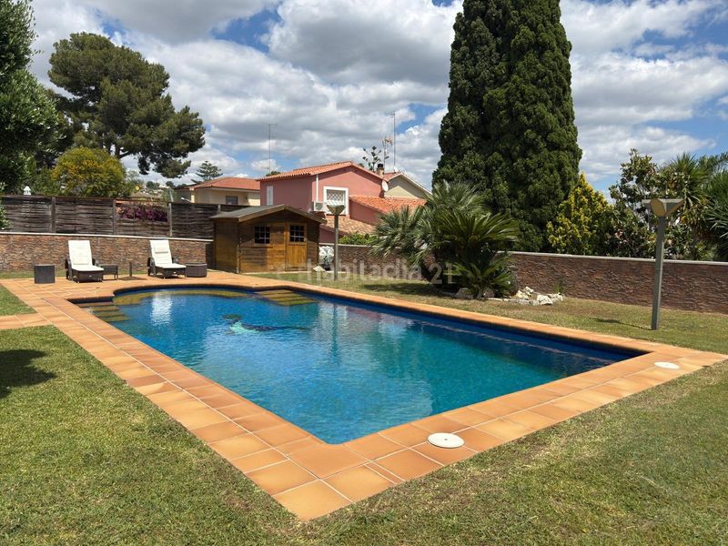 Foto a7227552-5da0-4380-80e8-db174f748948. Casa a Cunit residencial Cunit
