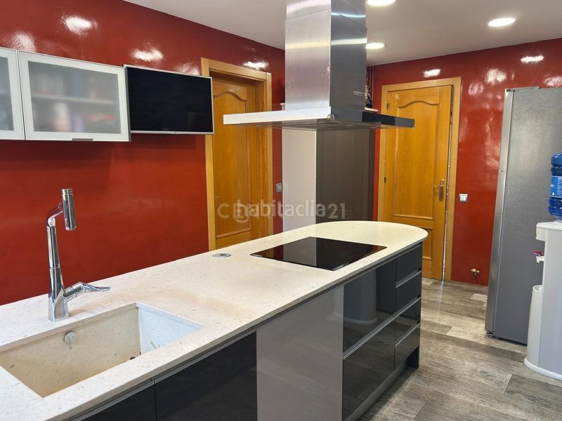 Foto ef17ec9d-52c4-4173-ae59-525a9ca3126d. Casa a Cunit residencial Cunit