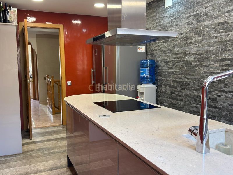 Foto f4578439-5cda-4642-b669-04aa74af18b2. Casa a Cunit residencial Cunit