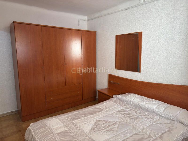 Foto 0846e876-2e97-4ba2-a54f-70a7c7112324. Apartamento en carrer del camp arriassa alto, luminoso y con ascensor en Barcelona