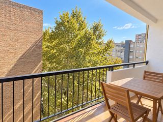 Apartament a Carrer del Camp Arriassa, 75, Barcelona, Spain 75