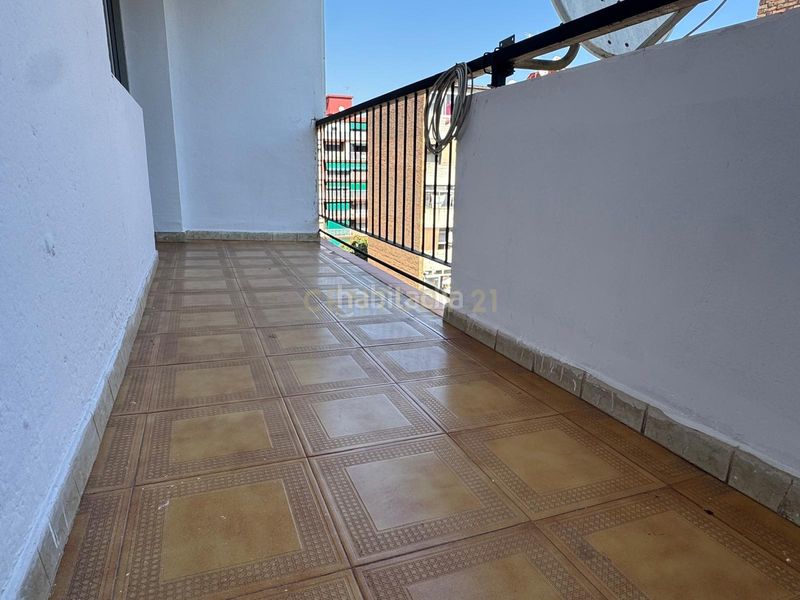 Foto 7ca84a6b-99a5-4404-81f0-0670ec5c3748. Apartamento en carrer del camp arriassa alto, luminoso y con ascensor en Barcelona