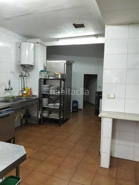 Foto c33dc4e2-e75e-4f75-a162-a3b8b54e0a12. Local comercial bar restaurante en pleno funcionamiento en Favara