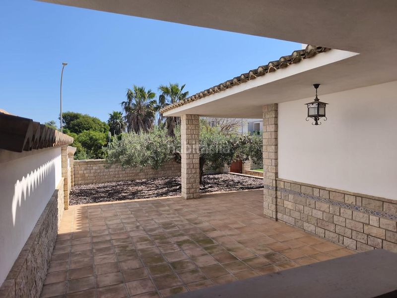 Foto 0012b785-e255-4fe4-a222-e29c7e362a4d. Casa amb piscina a Favara