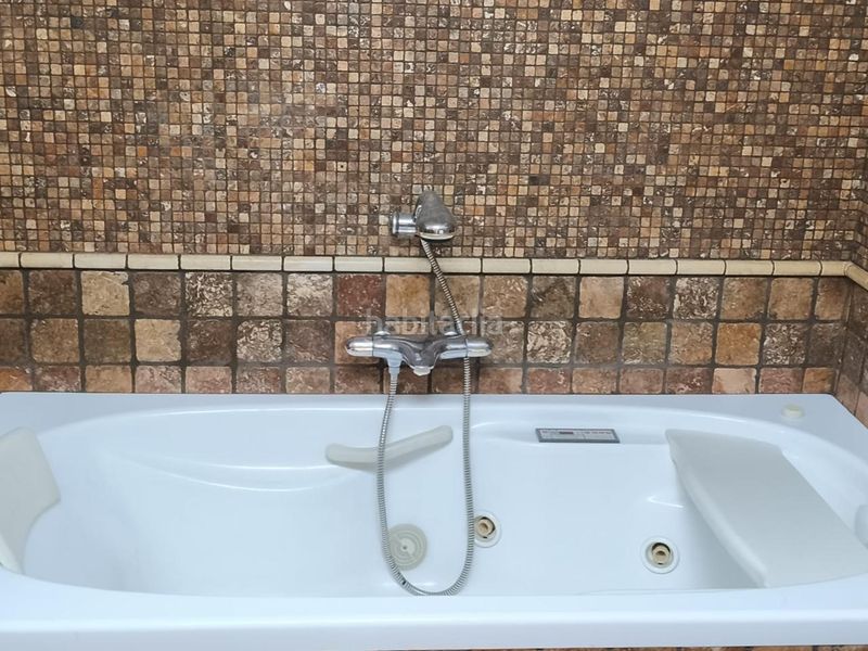 Foto 62aa84b7-1077-49d7-8e13-53768775eab3. Casa amb piscina a Favara